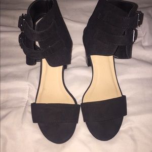 Black chunky heels